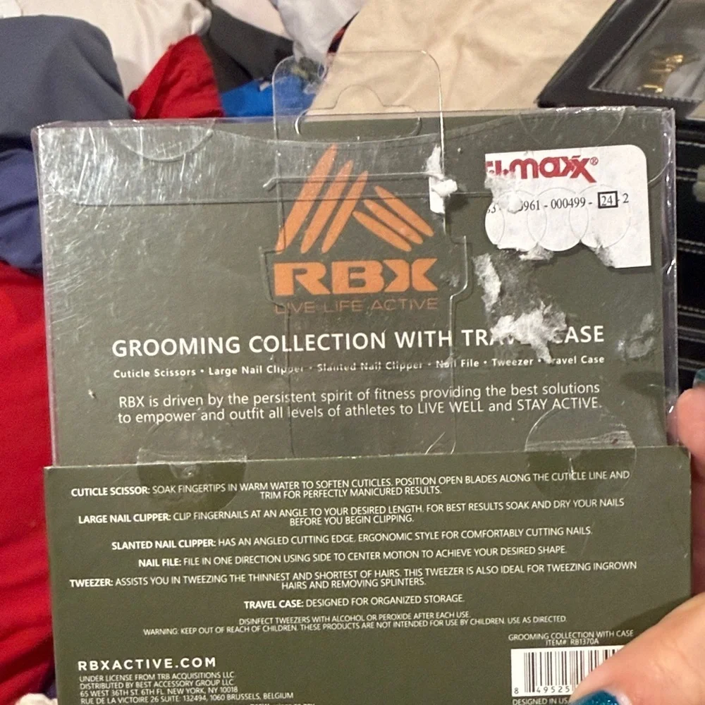 RBX Grooming Set with Travel Case - Black and Silver